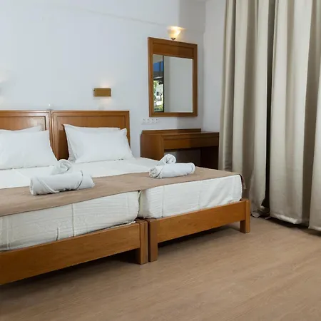 Отель Santa Marina Unique 4*