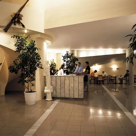 Hotel Santa Marina Unique